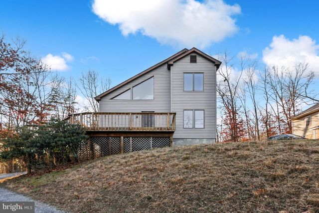 $2,100 | 1232 Lakeview Drive | Lake Holiday