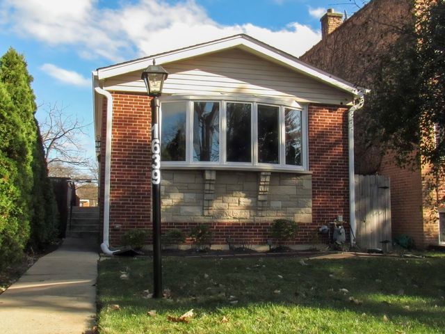 $2,950 | 1639 Mcdaniel Avenue | Evanston