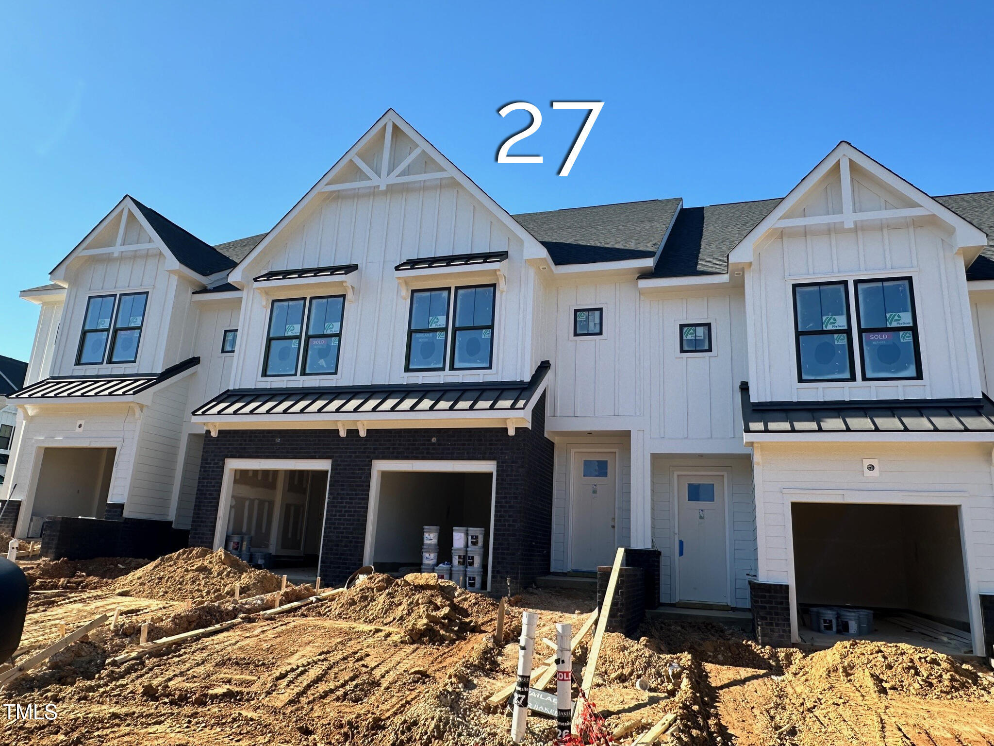 Lot 27 Exterior