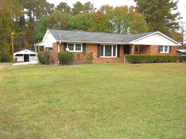 $325,000 | 1005 East C Street | Butner