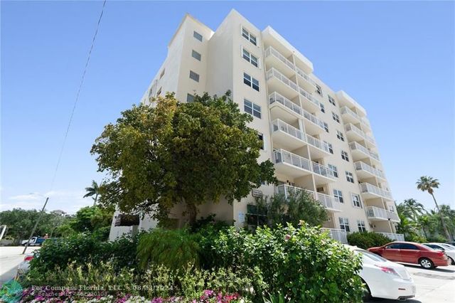 $2,500 | 720 Orton Avenue, Unit 306 | Central Beach