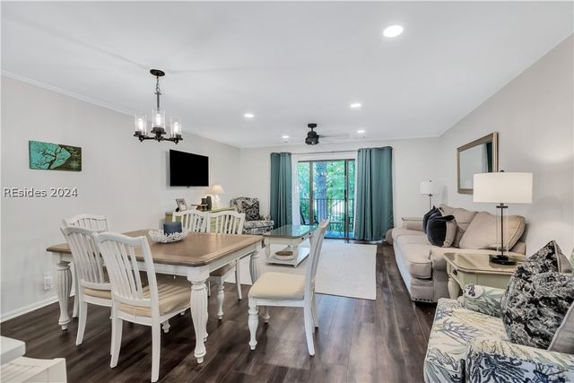 $679,000 | 2 Wimbledon Court, Unit 209 | Hilton Head Island