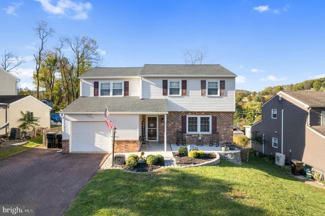 $349,900 | 8 Elaine Drive | Colebrookdale Township - Berks County