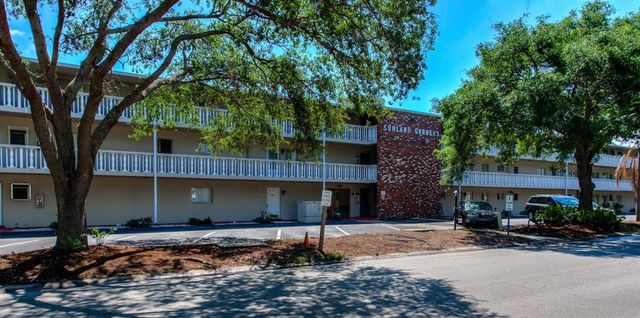 $189,900 | 3755 South School Avenue, Unit 44 | Sarasota