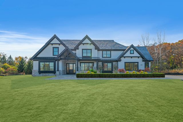 $3,385,000 | 1955 Windridge Drive | Lake Forest