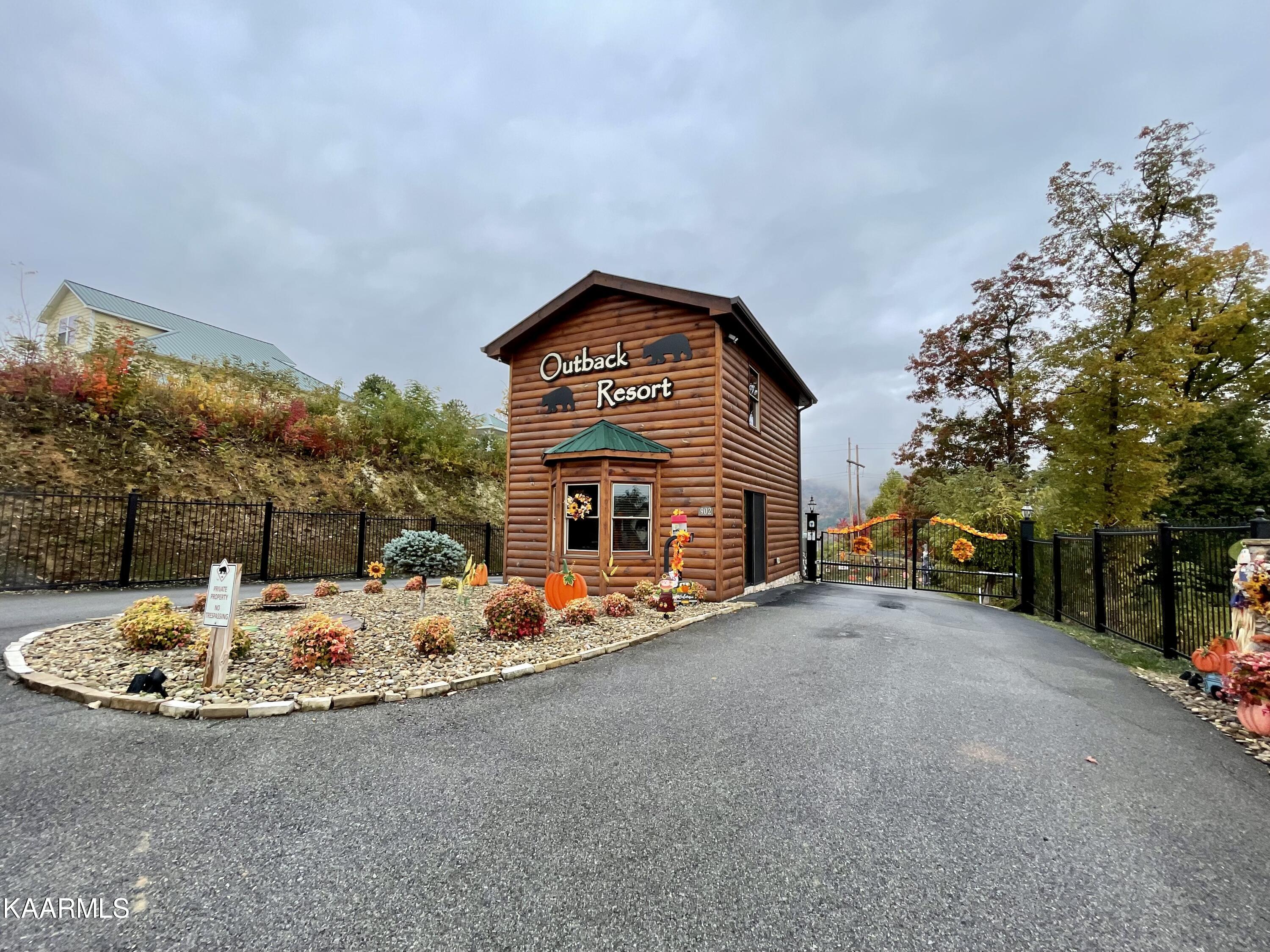 1025 Street Of Dreams Way, Gatlinburg, TN 37738 | Compass