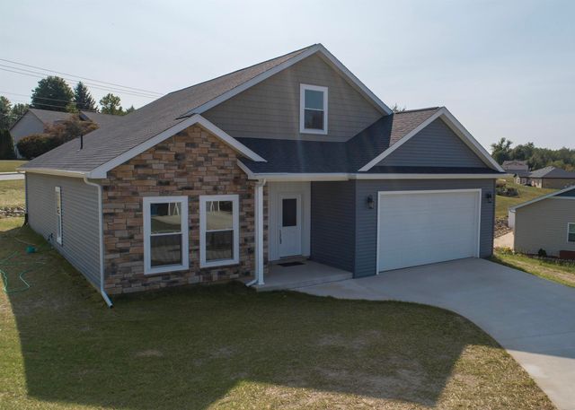 $345,000 | 824 Fairhaven Court | Angola