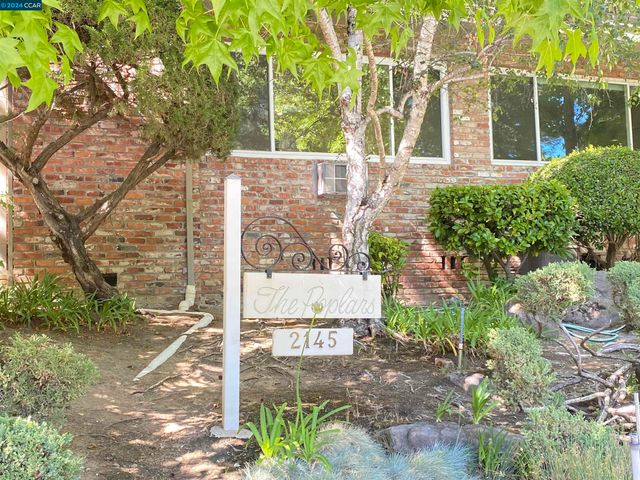 $2,400 | 2145 Donald Drive, Unit 3 | Moraga