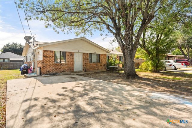 $335,000 | 215 Redbud Lane | New Braunfels