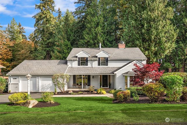 $2,750,000 | 3206 102nd Avenue Northeast | Northwest Bellevue