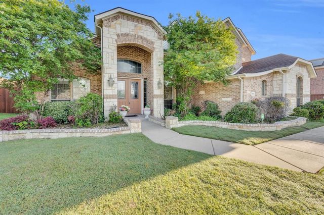 $540,000 | 1609 Turtle Point Drive | DeSoto