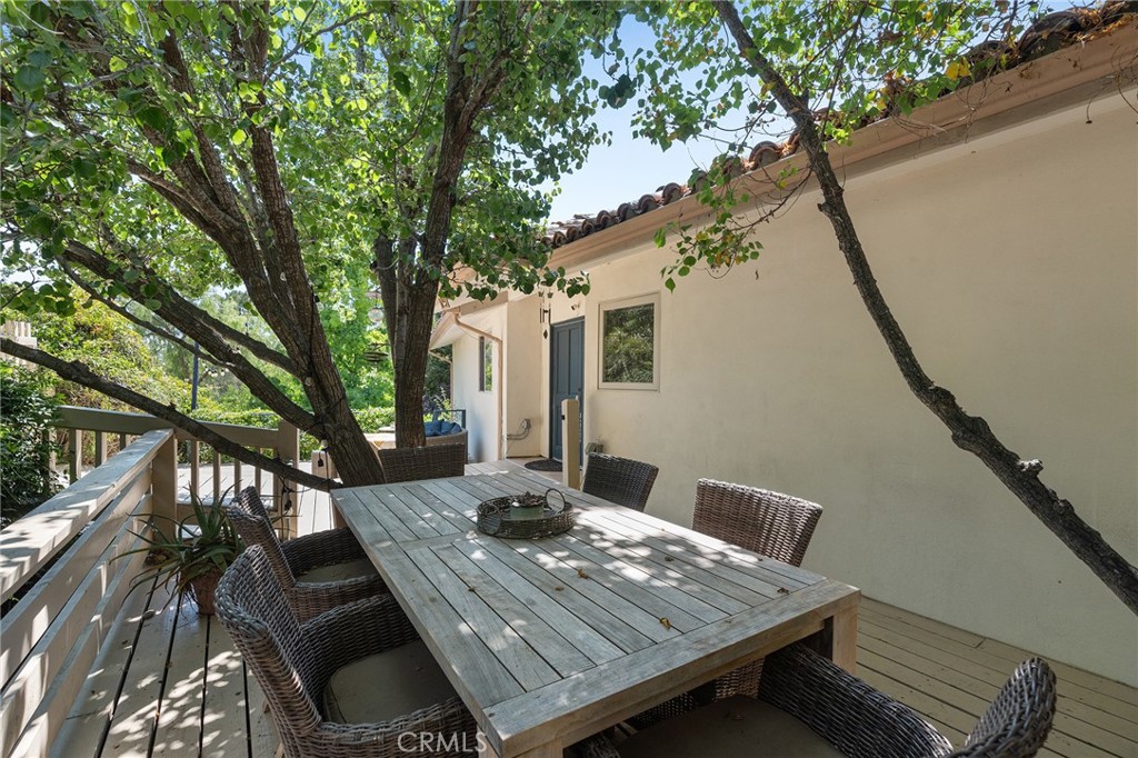 a view of an outdoor space with seating area