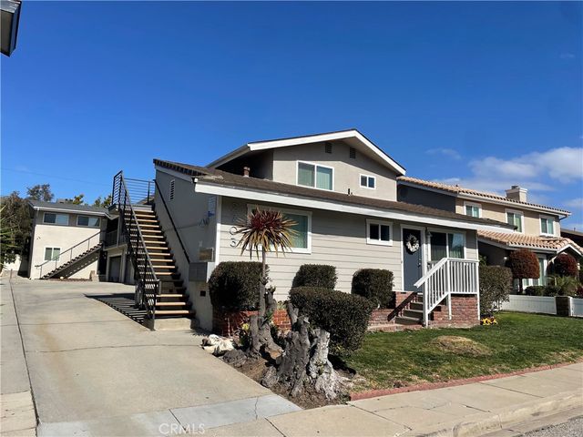 $2,250 | 2703 Curtis Avenue, Unit 7 | North Redondo Beach