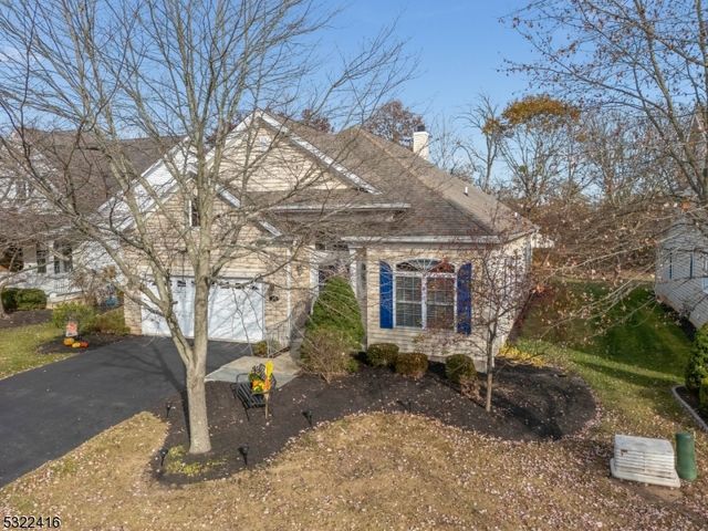 $625,000 | 21 Vinson Drive | Raritan Township