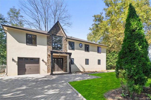 $1,799,900 | 408 Wilmot Road | New Rochelle