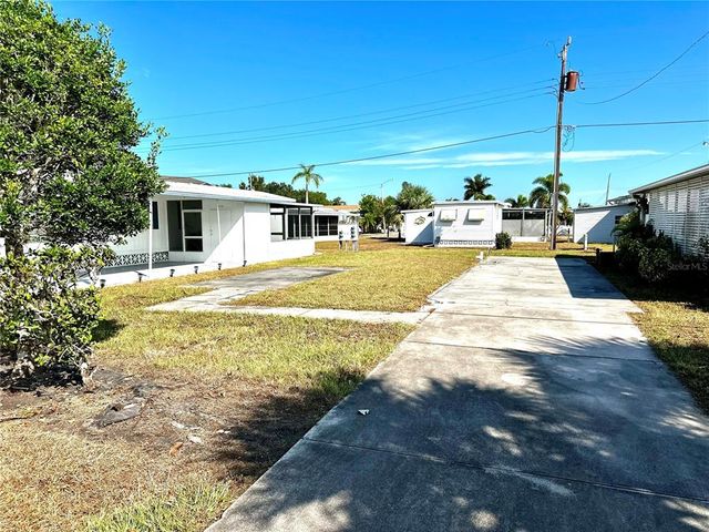 $50,000 | 3112 10th Street West | Palmetto