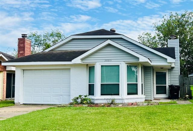 $1,575 | 2003 Spruce Drive | Rosenberg