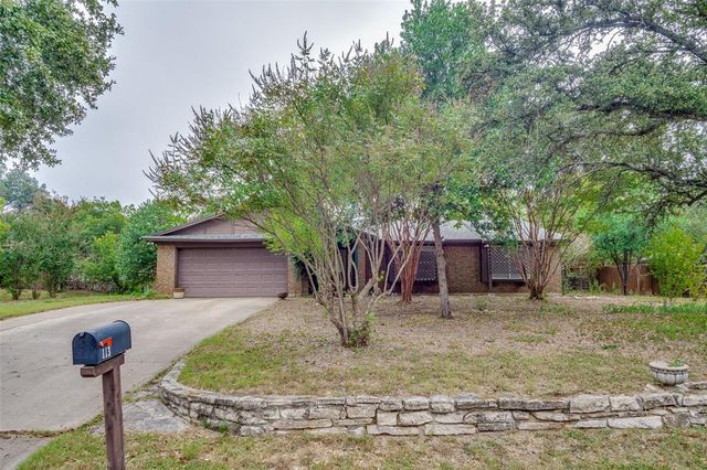 $349,000 | 113 Oriole Street | Weatherford