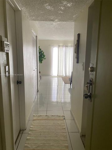 $2,000 | 7125 Bonita Drive, Unit 302 | North Beach