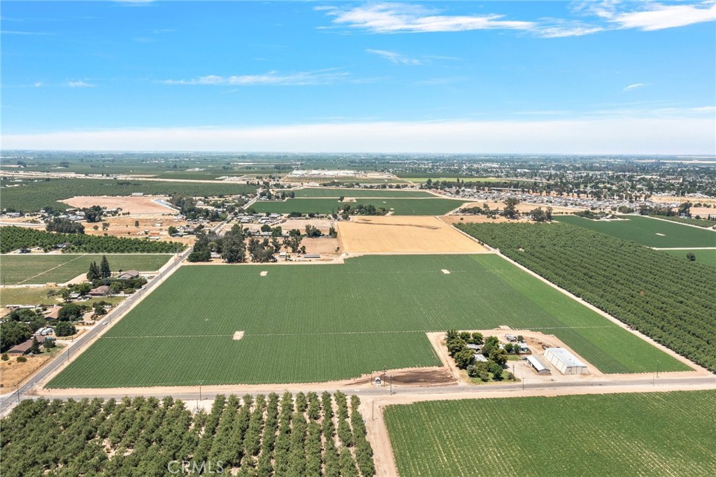 an aerial view of a football ground