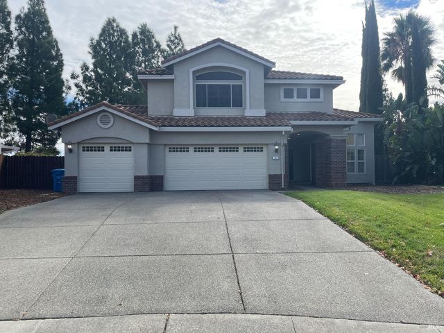 $3,495 | 125 Bristlewood Court | Vacaville