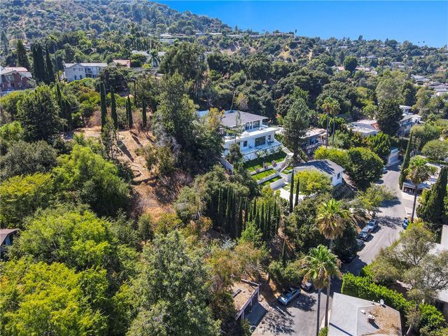 $1,150,000 | 3925 Fredonia Drive | Sunset Strip-Hollywood Hills West