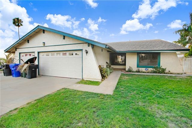 $630,000 | 3616 28th Street East | Small Canyon