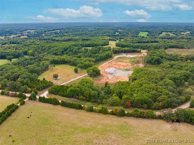 $550,000 | 177 Greystone Road | Saline Township - Miller County