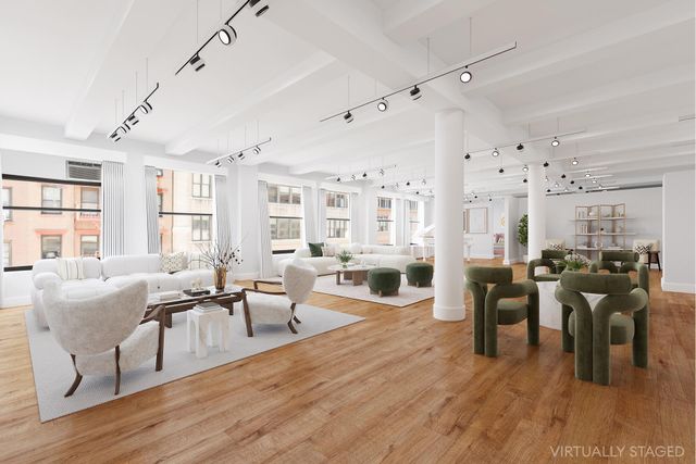 $3,950,000 | 227 West 17th Street, Unit 3 | Chelsea