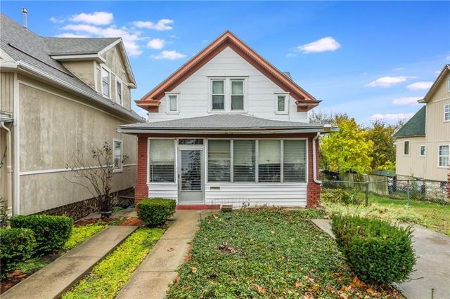 $135,000 | 2063 Springfield Boulevard | Northeast Kansas City