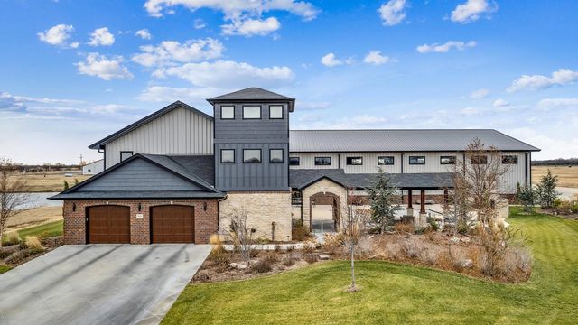 $1,500,000 | 7053 South 143rd Street East | Gypsum Township - Sedgwick County