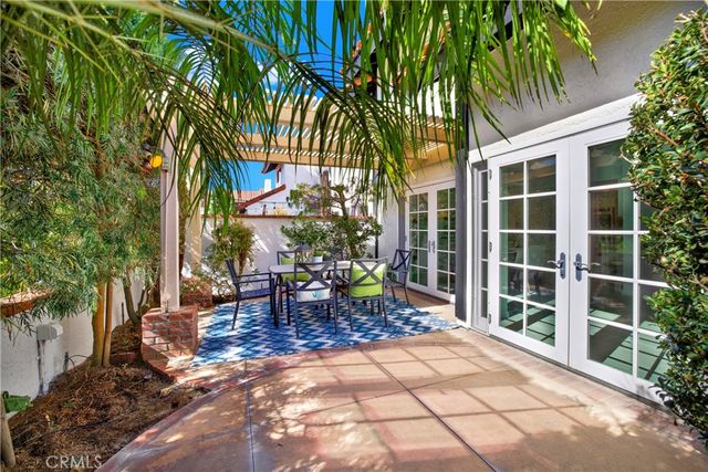 $1,125,000 | 516 Alondra Drive | West Huntington Beach