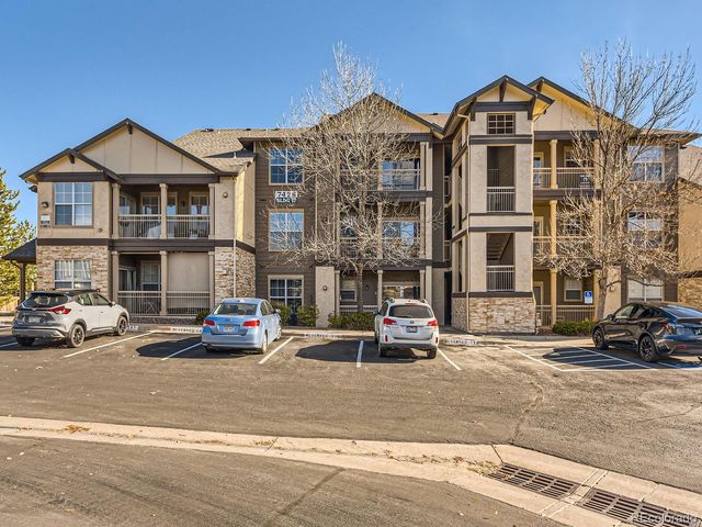 $305,000 | 7428 South Quail Circle | Fallingwater Condominiums