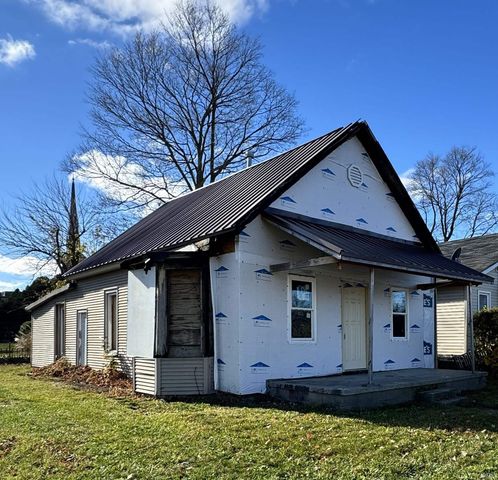 $1,000 | 214 East Clinton Street | Goshen Downtown Historic District