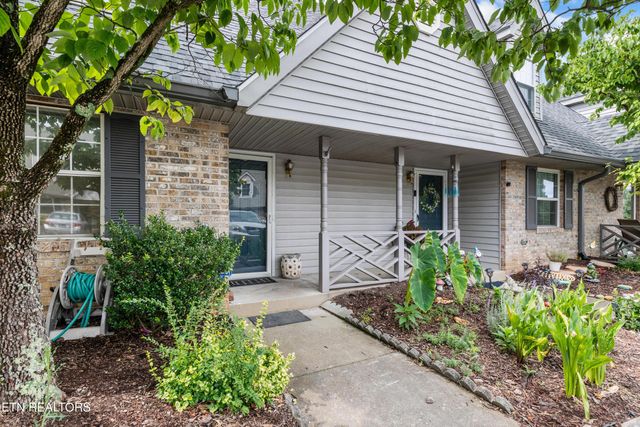 $249,900 | 5304 Trace Manor Lane | Pleasant Ridge