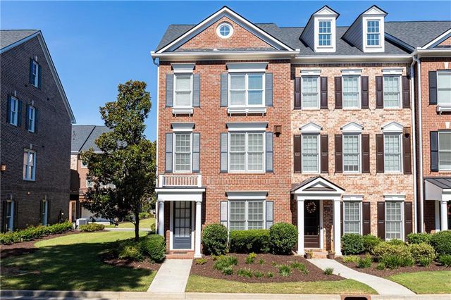 $525,000 | 4400 Kendall Way | Heritage at Roswell