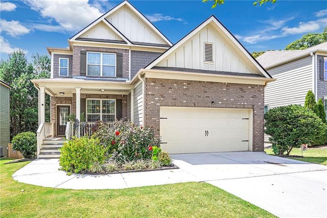 $450,000 | 810 Collingsworth Lane Northeast | Kensington Creek