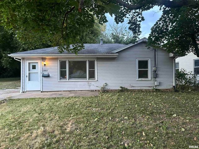 $888 | 2003 West Martin Street | South Peoria