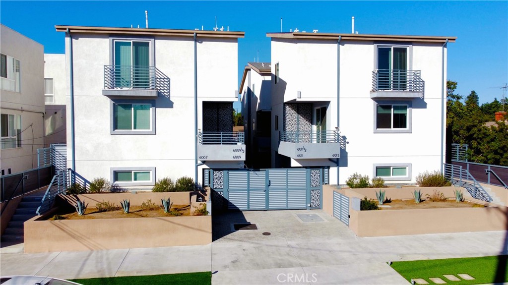 a building outdoor space with patio furniture