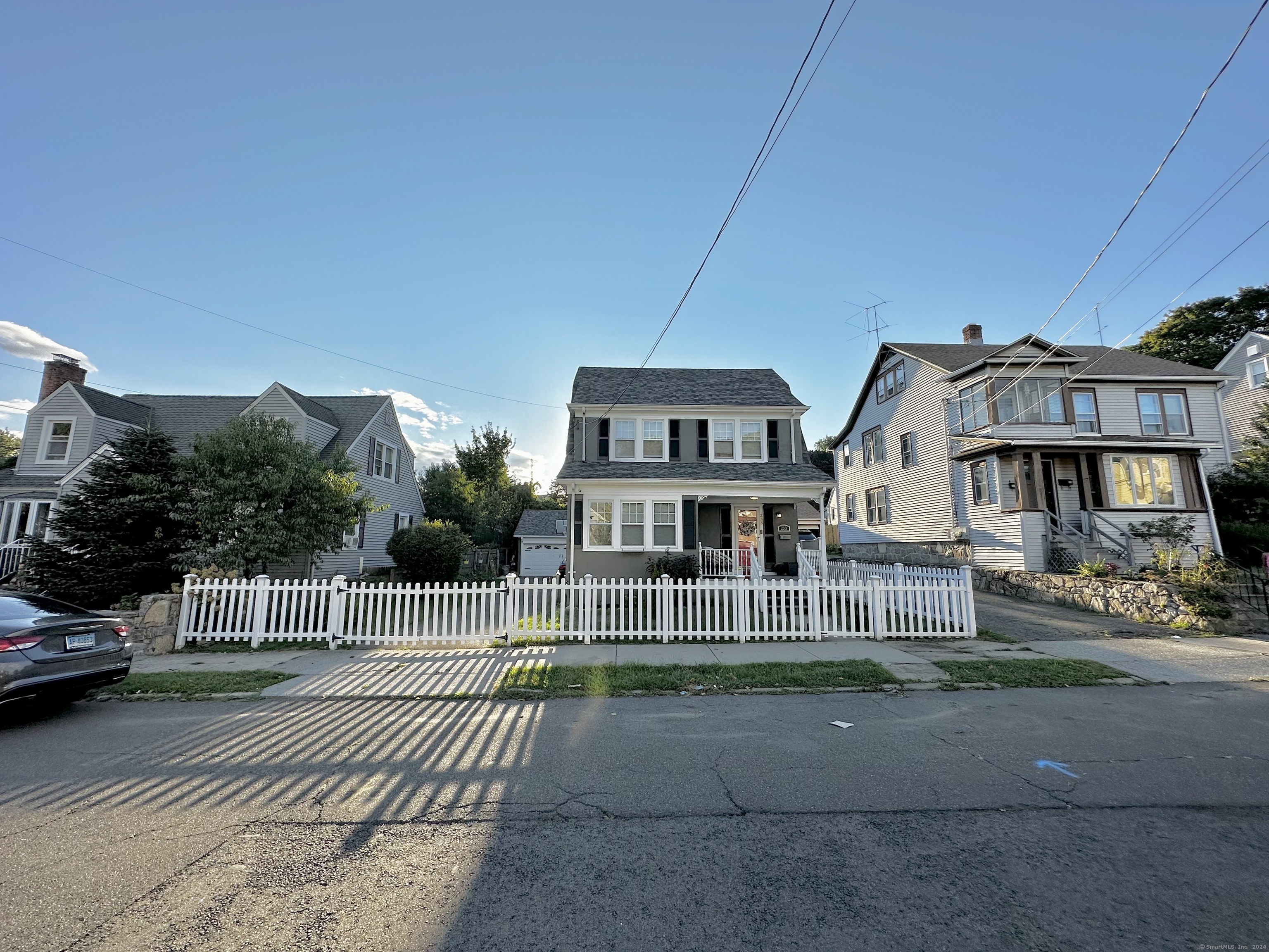 a view of a house with a street view