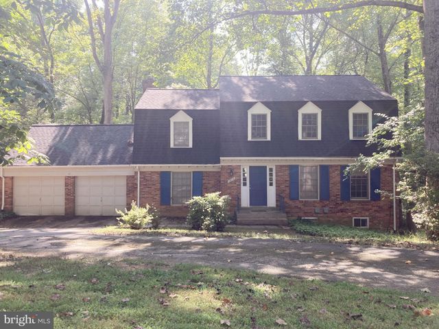 $1,199,900 | 11812 Hunting Ridge Court | Potomac