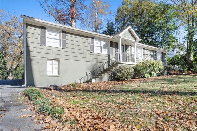 $2,000 | 56 Mobile Avenue Northeast, Unit A | Peachtree Hills Place