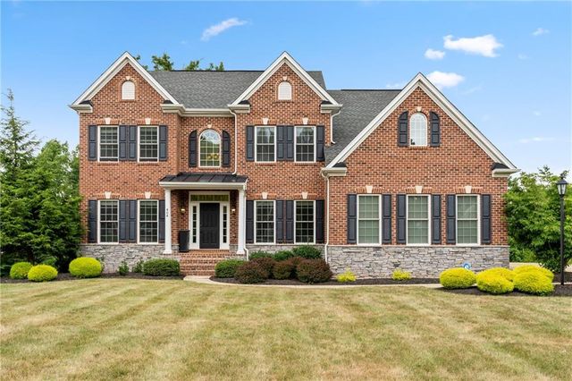 $895,000 | 404 Hidden Meadow Drive | Cranberry Township