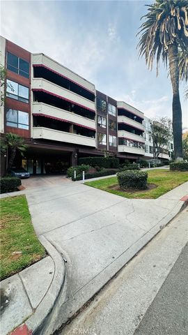 $3,000 | 1745 Camino Palmero Street, Unit 402 | Sunset Strip-Hollywood Hills West