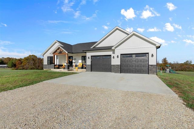 $475,000 | 19809 Penstemon Lane | Lorance Township - Bollinger County