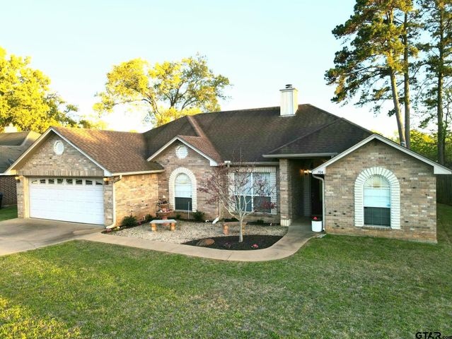 $284,000 | 704 Cheryl Street | Longview