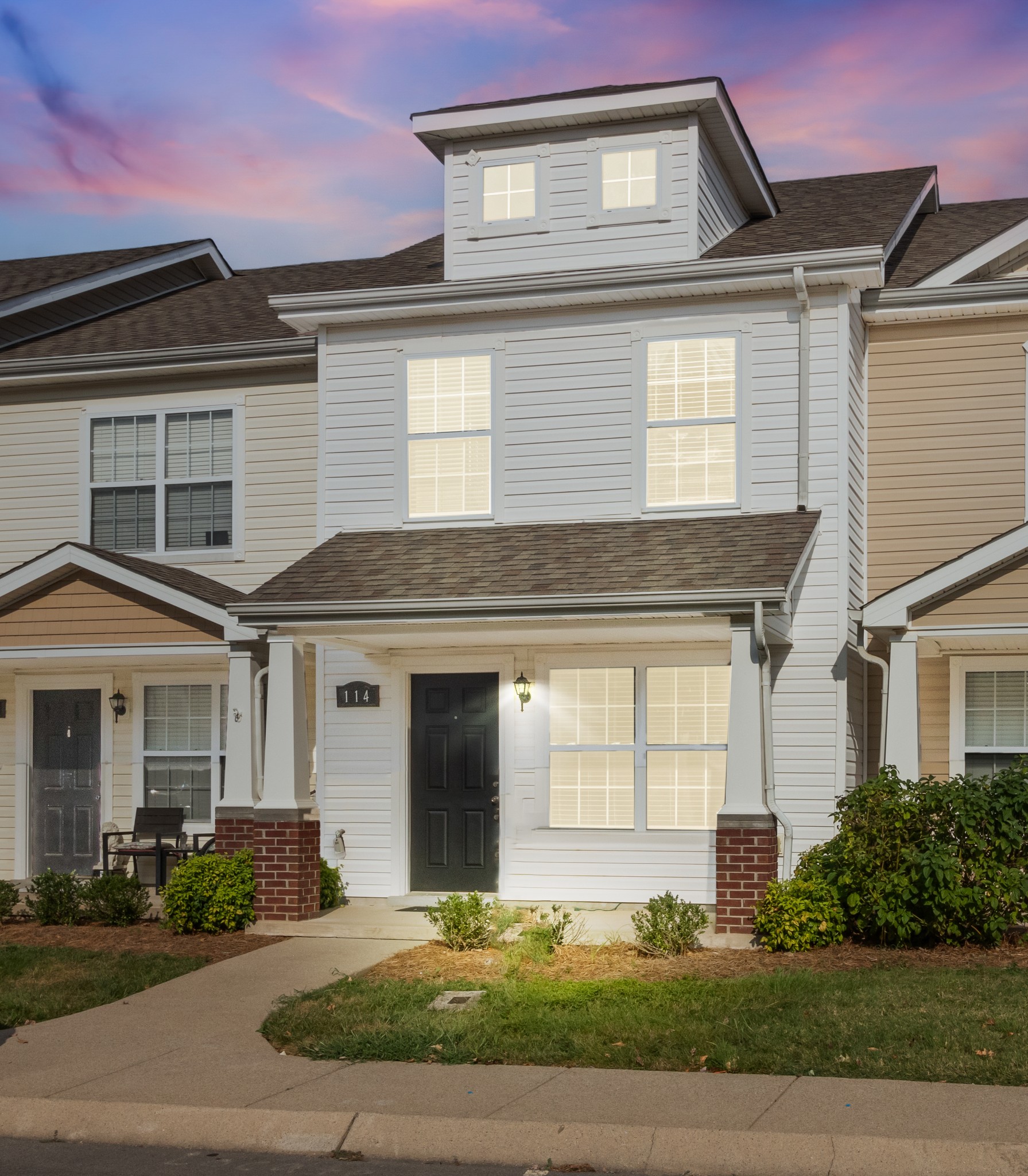 Here's the beautiful townhome you've been looking for!