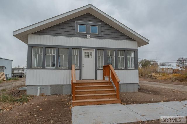 $330,000 | 4011 East 109 N | Ucon