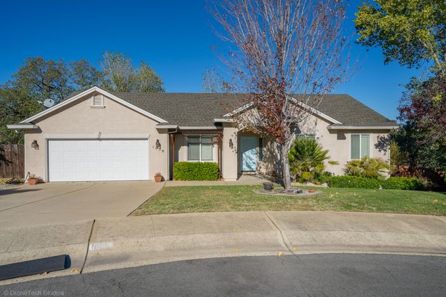 $449,000 | 1050 Hillsdale Court | Twinview