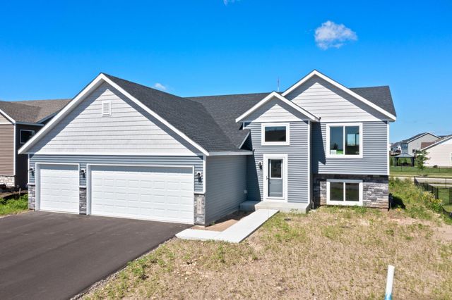 $404,920 | 2402 14th Street Northeast | Faribault